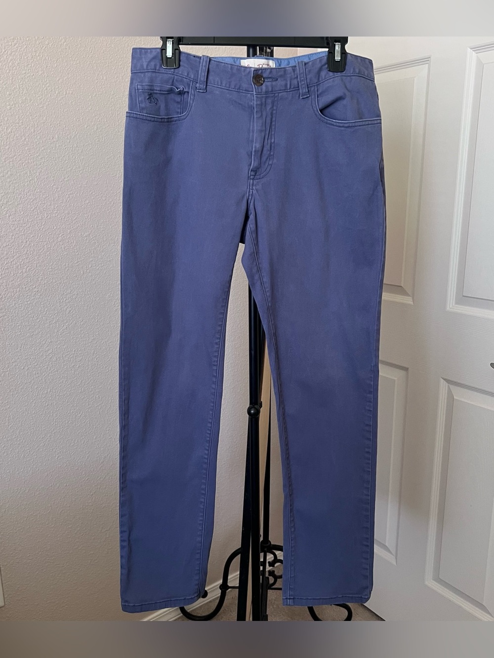 men’s Original Penguin blue chino pants